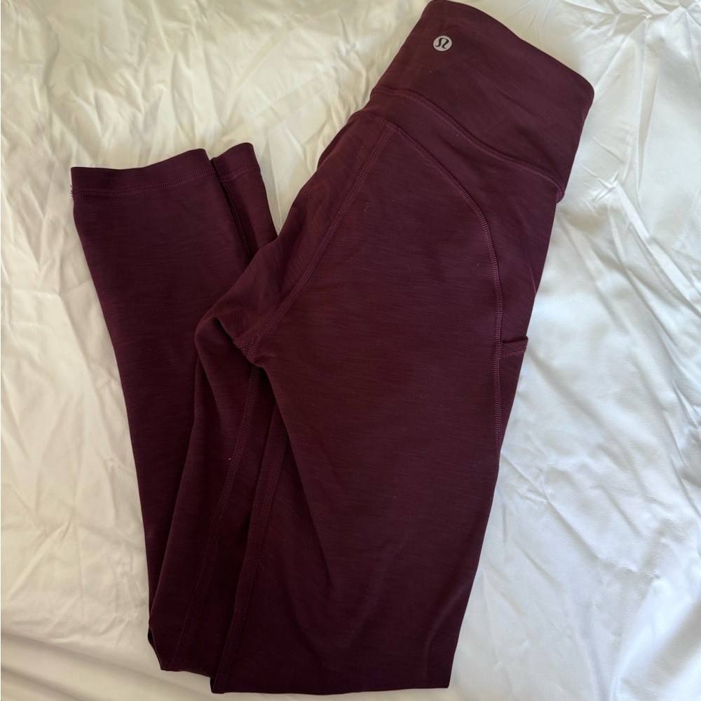 Lululemon like new leggings size 4 w/pockets heathered maroon